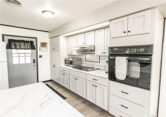 5th image of 1211 Aukerman St, Eaton, OH 45320 | MLS# 964114