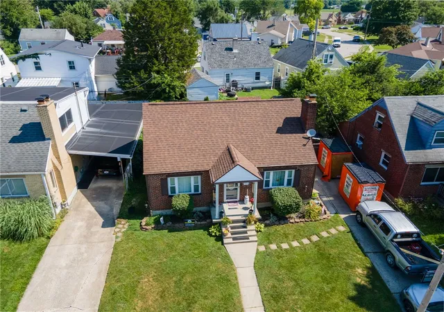 3rd image of 323 Holmes Dr, Fairborn, OH 45324 | MLS# 963997