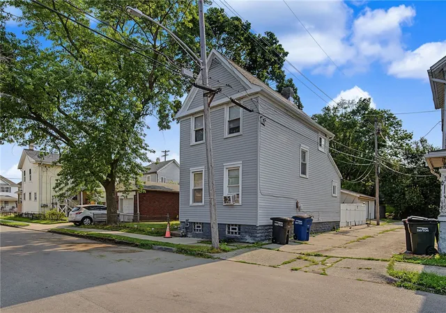 3rd image of 12 Meridian St, Dayton, OH 45403 | MLS# 964298