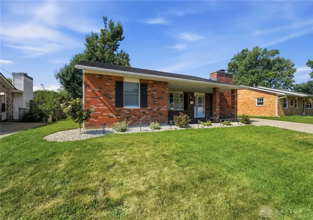 Homes for sale in Xenia, OH | 1853 Pueblo Dr, Xenia, OH 45385 | MLS# 964285