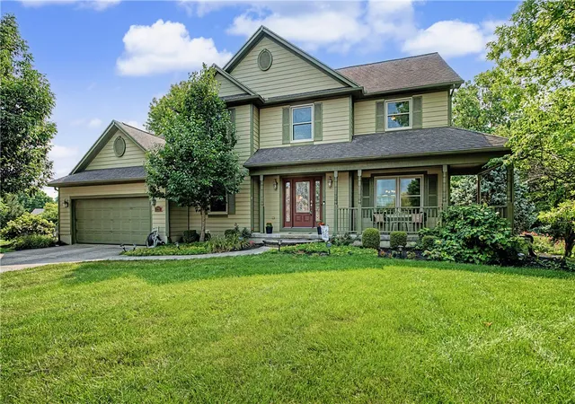 1st image of 332 Box Elder Dr, Washington Twp, OH 45458 | MLS# 963565