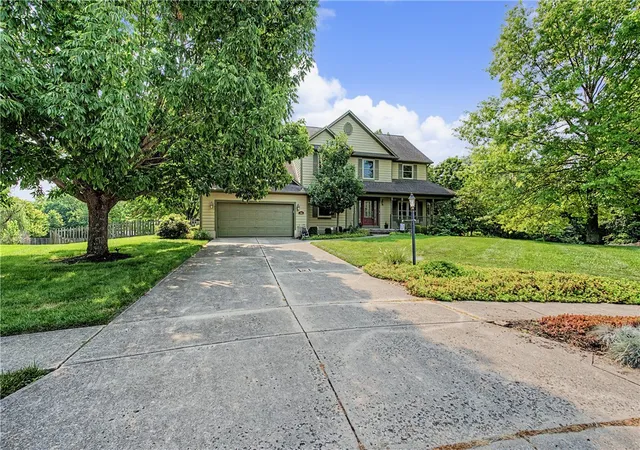 3rd image of 332 Box Elder Dr, Washington Twp, OH 45458 | MLS# 963565