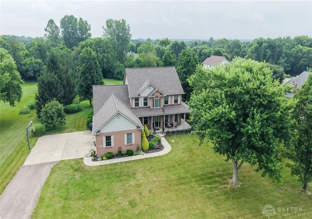 3rd image of 1862 Pence Ridge Ct, Lebanon, OH 45036 | MLS# 964169