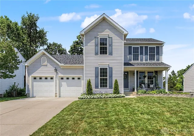 1st image of 812 Oaktree Ct, Lebanon, OH 45036 | MLS# 964340