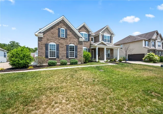 Photo 4 of Single family home for sale at 1142 Lancashire Dr, Xenia, OH 45385 | MLS# 963990 | Listing updated on 2026-08-29