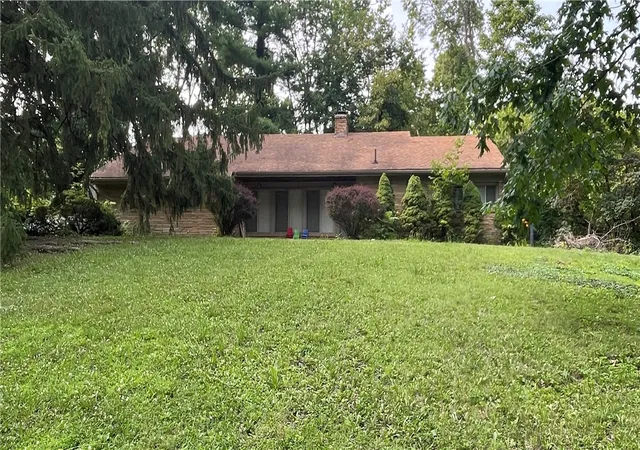 Photo 1 of Single family home for sale at 225 W Nottingham Rd, Dayton, OH 45405 | MLS# 964343 | Listing updated on 2026-07-24