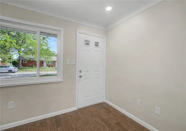 5th image of 832 Stewville Dr, Vandalia, OH 45377 | MLS# 964361