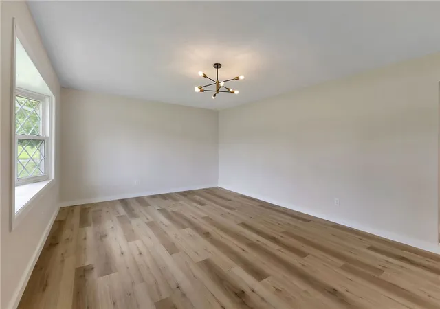 4th image of 6701 Ellen Dr, Jefferson Twp, OH 45417 | MLS# 963958