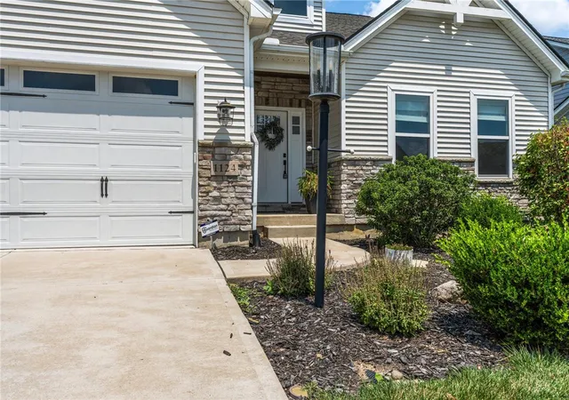 4th image of 1124 Petrus Ct, Clearcreek Twp, OH 45458 | MLS# 964417