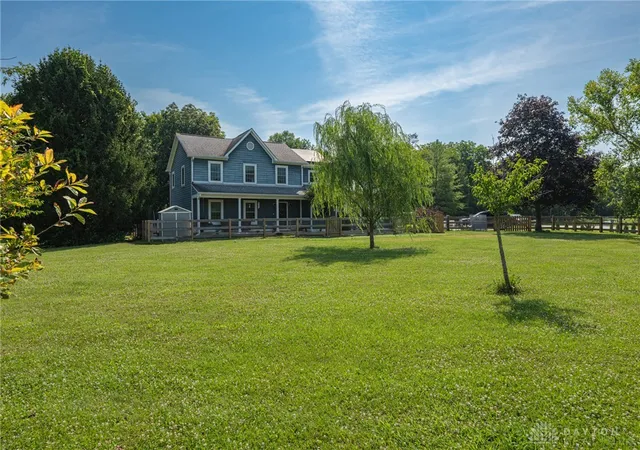 2nd image of 3116 Dawnelle Ct, Lebanon, OH 45036 | MLS# 964409