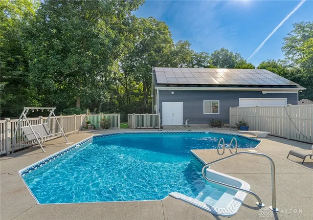 3rd image of 3116 Dawnelle Ct, Lebanon, OH 45036 | MLS# 964409