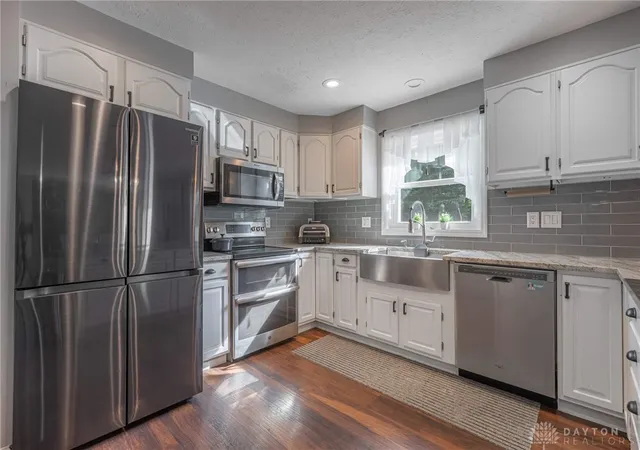 4th image of 3116 Dawnelle Ct, Lebanon, OH 45036 | MLS# 964409