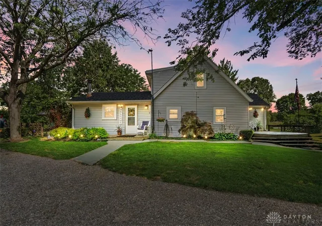 3rd image of 5575 Horseshoe Bend Rd, Hamilton, OH 45011 | MLS# 964439