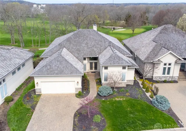 Homes for sale in Beavercreek Twp, OH | 29 Governors Club Dr, Beavercreek Twp, OH 45385 | MLS# 964252