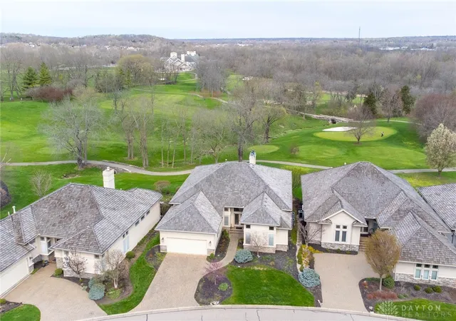 Homes for sale in Beavercreek Twp, OH | 29 Governors Club Dr, Beavercreek Twp, OH 45385 | MLS# 964252