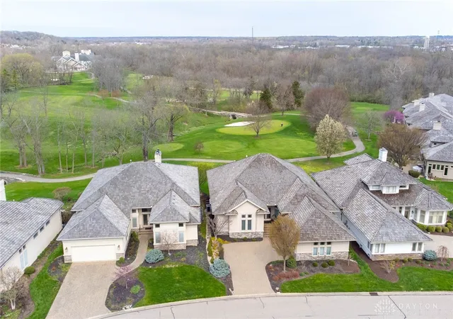 Homes for sale in Beavercreek Twp, OH | 29 Governors Club Dr, Beavercreek Twp, OH 45385 | MLS# 964252