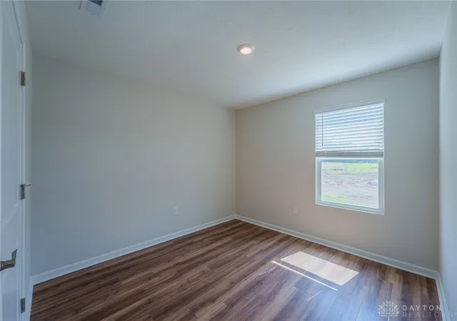 44th image of 305 Lightfoot Ct, New Carlisle, OH 45344 | MLS# 964411
