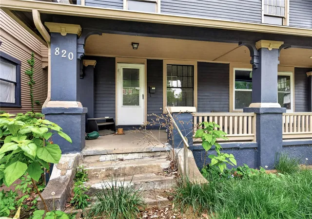 Listing Photo 4 - Condo for sale in building located at 822 Harvard Blvd, Dayton, OH 45406