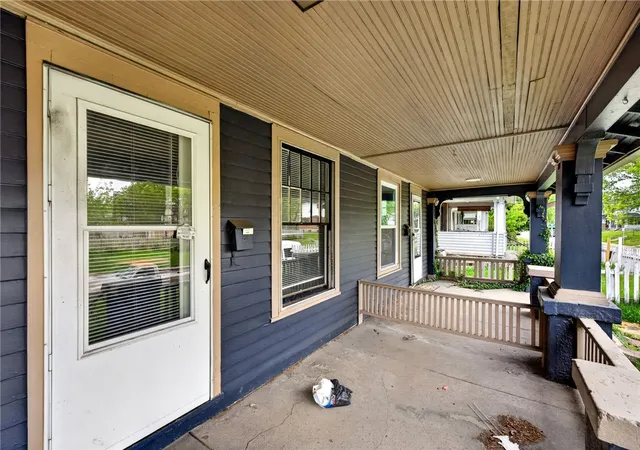 Listing Photo 5 - Condo for sale in building located at 822 Harvard Blvd, Dayton, OH 45406