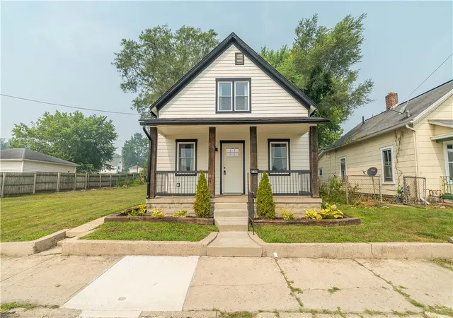 Photo 1 of Single family home for sale at 530 Kitt St, Piqua, OH 45356 | MLS# 964484 | Listing updated on 2026-07-25
