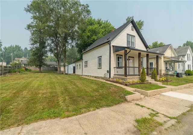 Photo 2 of Single family home for sale at 530 Kitt St, Piqua, OH 45356 | MLS# 964484 | Listing updated on 2026-07-25