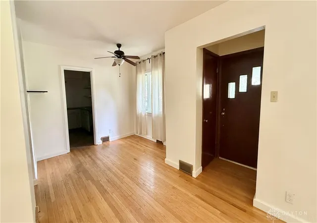 Photo 3 of Single family home for sale at 1032 Hampshire Rd, Dayton, OH 45419 | MLS# 963187 | Listing updated on 2026-08-28