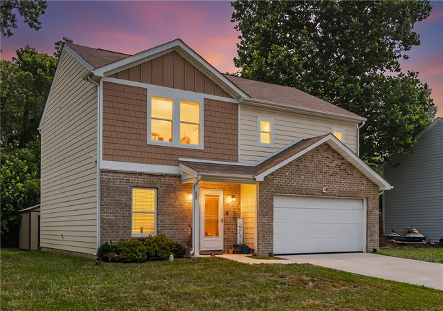 Photo 37 of Single family home for sale at 823 Marshall Dr, Xenia, OH 45385 | MLS# 964526 | Listing updated on 2026-08-01