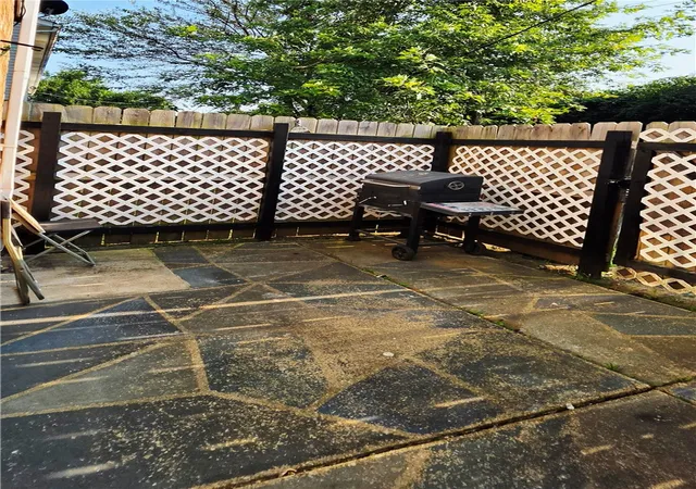 21st image of 2016 S Breiel Blvd, Middletown, OH 45044 | MLS# 964543
