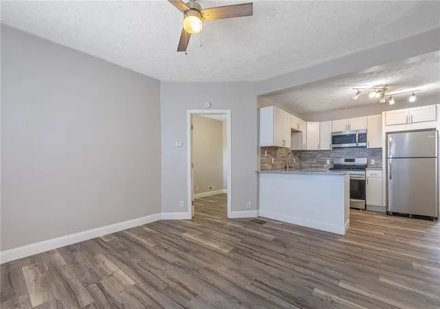 Listing Photo 4 - Condo for sale in building located at 539 S Monroe St, Xenia, OH 45385