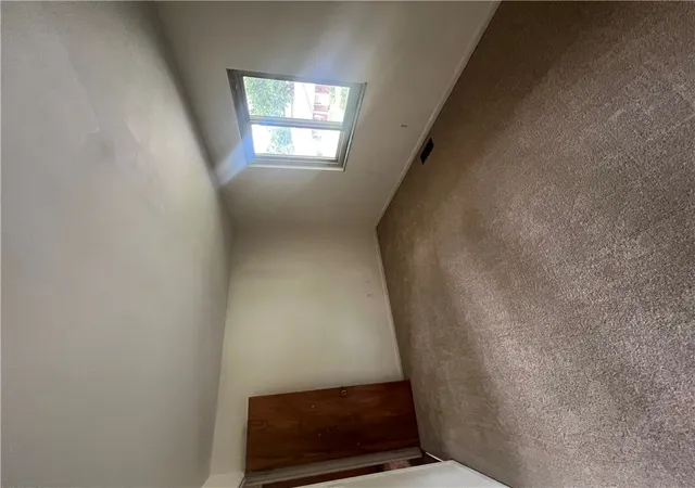 4th image of 6125 Teagarden Cir, Dayton, OH 45449 | MLS# 964606