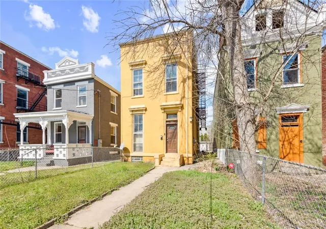 1st image of 830 York St, Cincinnati, OH 45214 | MLS# 964626
