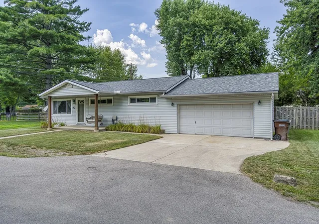 3rd image of 31 Hale Ln, Germantown, OH 45327 | MLS# 964627