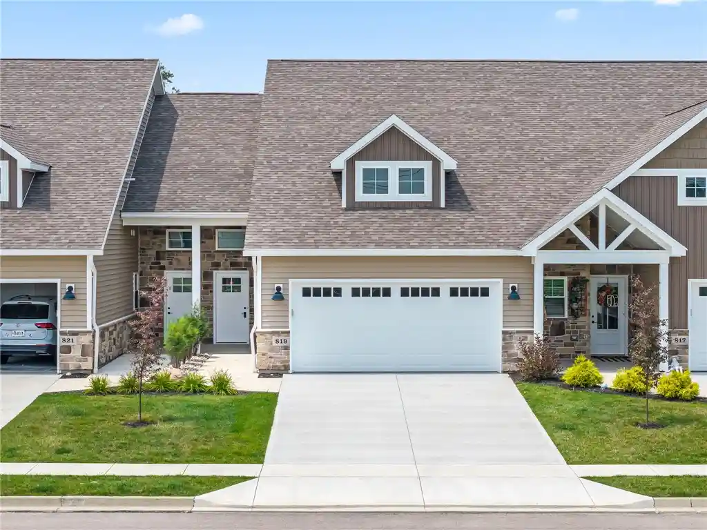 Photo 1 of Townhouse for sale at 819 Brookwood Cir, Tipp City, OH 45371 | MLS# 964634 | Listing updated on 2026-10-29