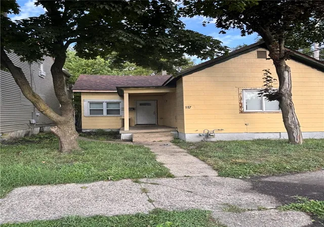Homes for sale in Dayton, OH | 117 Nassau St, Dayton, OH 45410 | MLS# 964707