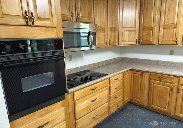 5th image of 2147 Oxmoor Dr, Beavercreek, OH 45431 | MLS# 963831