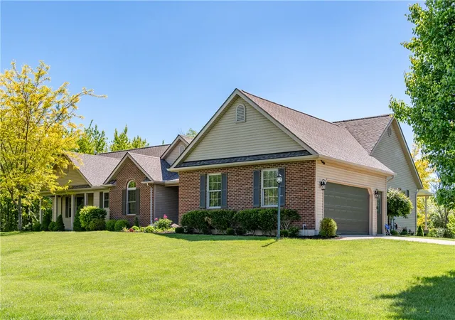 Photo 2 of Single family home for sale at 4283 S Sodom Ballou Rd, Casstown, OH 45312 | MLS# 964609 | Listing updated on 2026-08-29