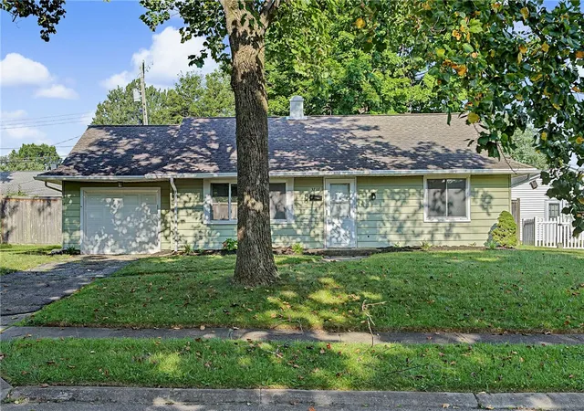 3rd image of 3737 Saranac Dr, Dayton, OH 45429 | MLS# 964730