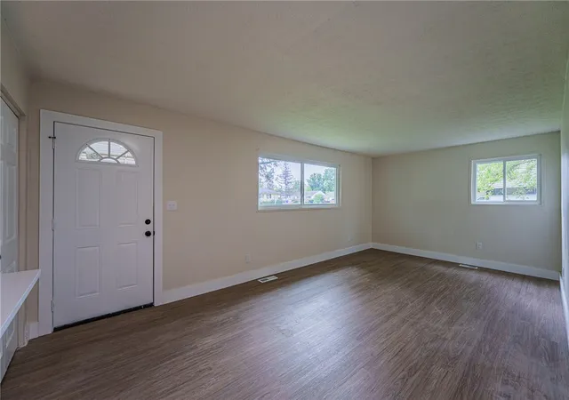 4th image of 5193 Fortman Dr, Jefferson Twp, OH 45417 | MLS# 964731