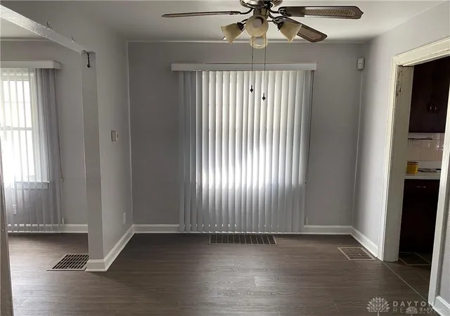 Photo 4 of Single family home for sale at 425 Elmhurst Rd, Dayton, OH 45417 | MLS# 964777 | Listing updated on 2026-07-22