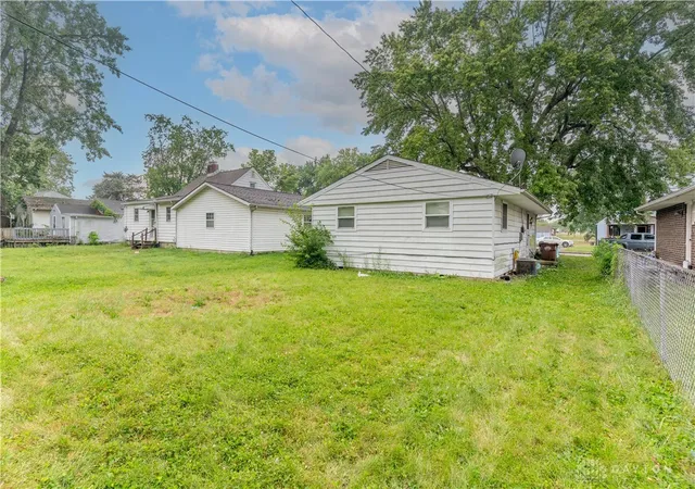 Photo 8 of Single family home for sale at 620 Sycamore Ave, Sidney, OH 45365 | MLS# 964787 | Listing updated on 2026-07-22
