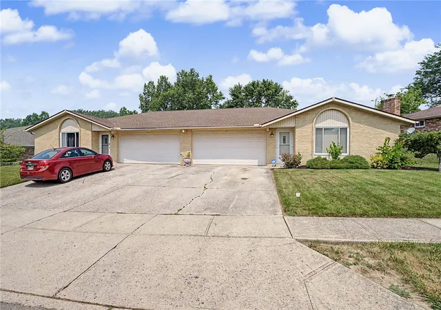 2nd image of 7631 7633 Downing St, Dayton, OH 45414 | MLS# 964810