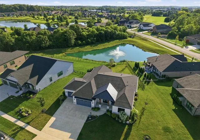 4th image of 9338 Rochelle Ln, Dayton, OH 45458 | MLS# 964809