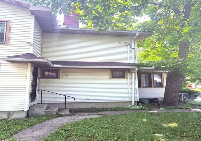 Photo 20 of Sale Pending at 401 Willowwood Dr, Dayton, OH 45405 | MLS# 964682 | Listing updated on 2026-08-03