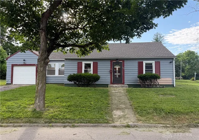 Homes for sale in Dayton, OH | 1402 Shaftesbury Rd, Dayton, OH 45406 | MLS# 964847