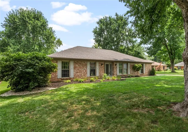 Photo 2 of Single family home for sale at 9732 Stagecoach Dr, Dayton, OH 45458 | MLS# 964739 | Listing updated on 2026-08-04