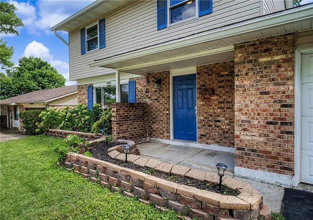 3rd image of 262 Cambridge Dr, Fairborn, OH 45324 | MLS# 964825