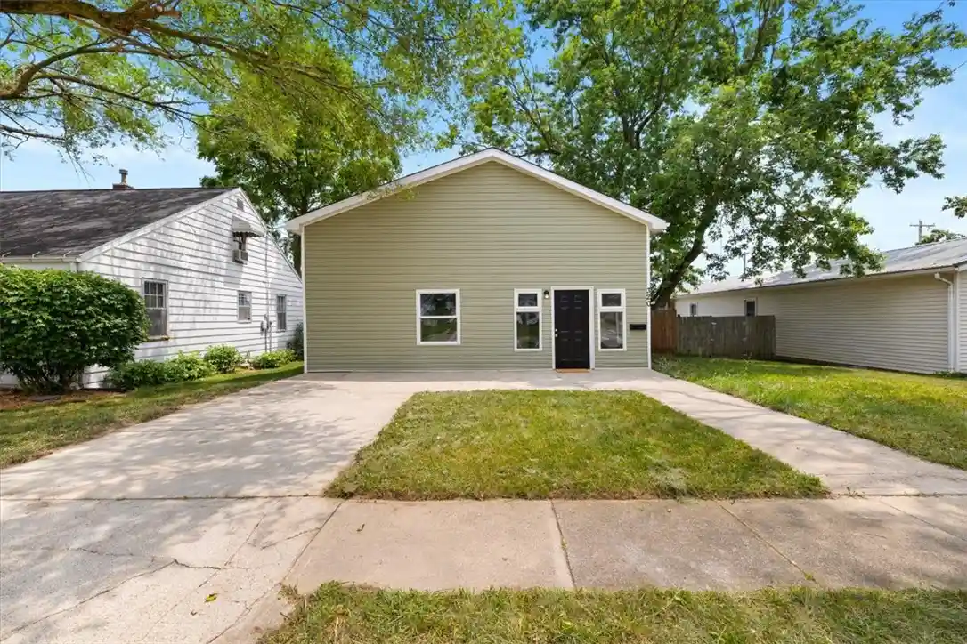 Photo 1 of Single family home for sale at 320 Morton St, Celina, OH 45822 | MLS# 964749 | Listing updated on 2026-10-13