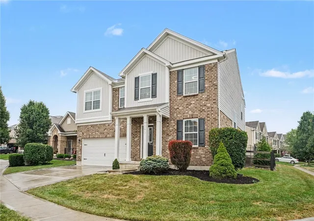 3rd image of 293 Haybrooke Dr, Maineville, OH 45039 | MLS# 964498