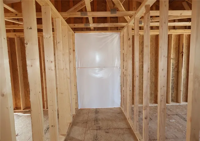 8th image of 656 Goldfinch Dr, Beavercreek, OH 45434 | MLS# 964874
