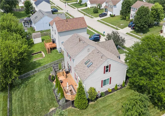 Photo 3 of Sale Pending at 71 Long Meadow Dr, Franklin, OH 45005 | MLS# 964895 | Listing updated on 2026-07-26